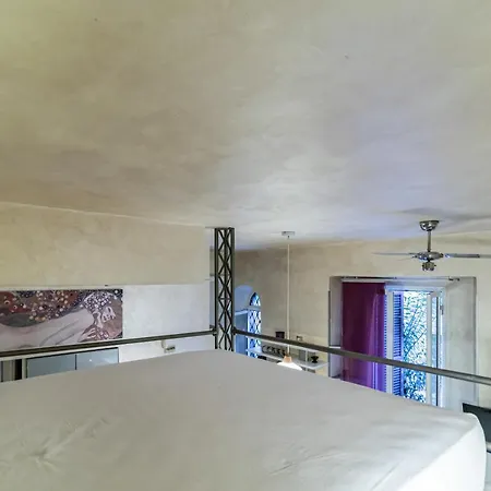 Susi's House, Via Pinaroli - By Host4u 公寓